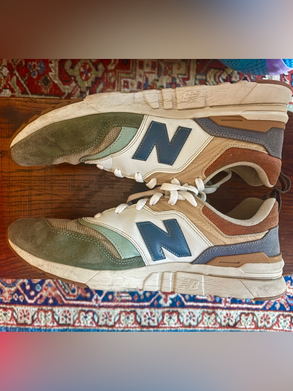 New Balance Mens size 13 earth toned Sneakers 👟 with hemp fabric Accents